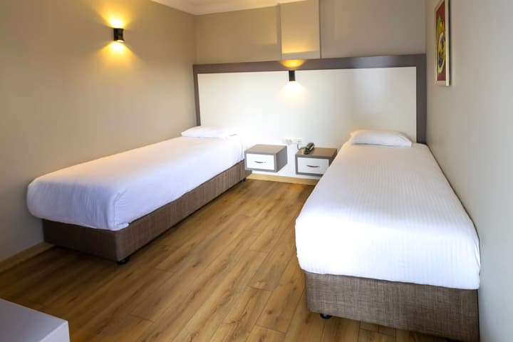 Mene City Hotel