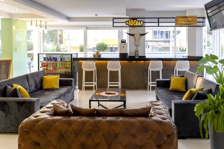 Mene City Hotel