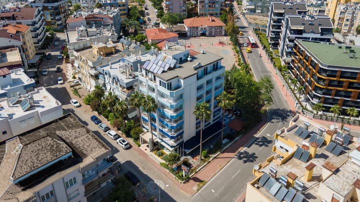 Mene City Hotel