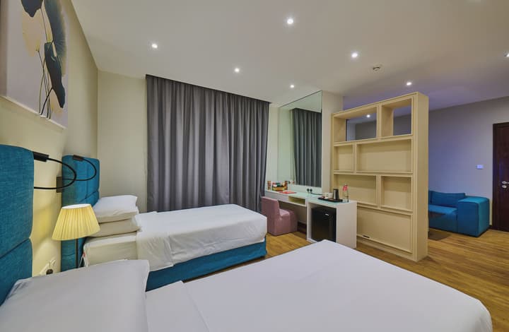 Ramada Hotel and Suites by Wyndham Dubai JBR