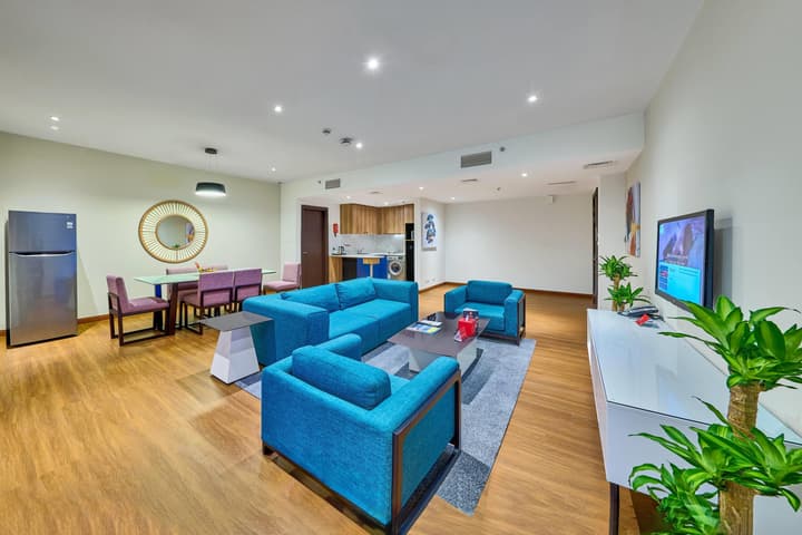 Ramada Hotel and Suites by Wyndham Dubai JBR
