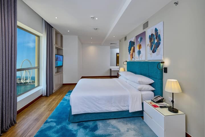 Ramada Hotel and Suites by Wyndham Dubai JBR