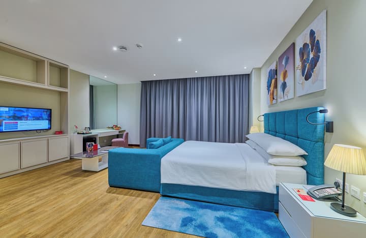 Ramada Hotel and Suites by Wyndham Dubai JBR