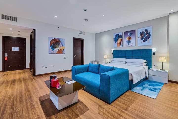 Ramada Hotel and Suites by Wyndham Dubai JBR