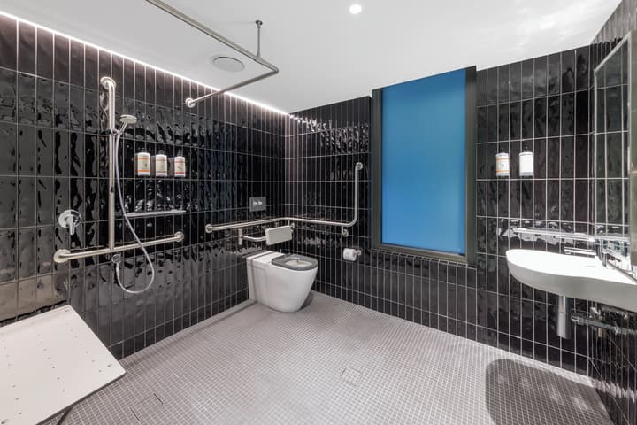 ADGE Hotel & Residences