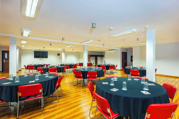 Les Suites de Laviolette, an Ascend Collection Hotel