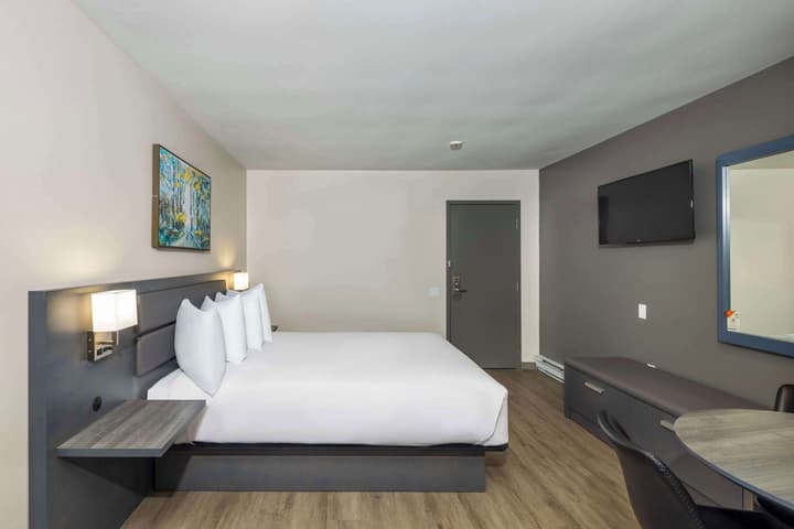 Les Suites de Laviolette, an Ascend Collection Hotel