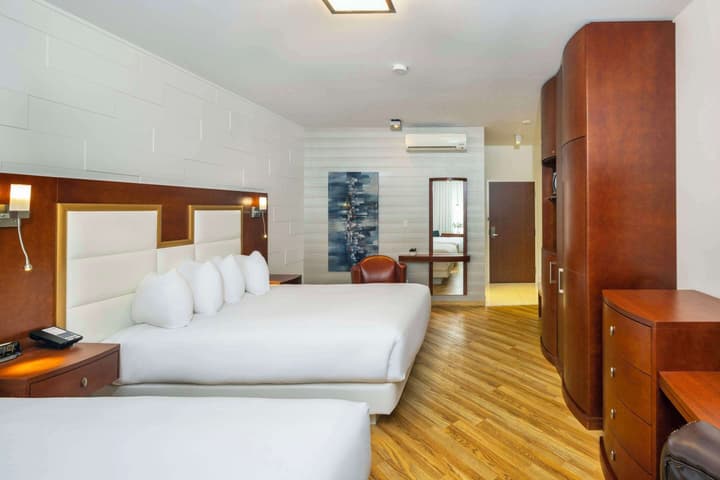 Les Suites de Laviolette, an Ascend Collection Hotel