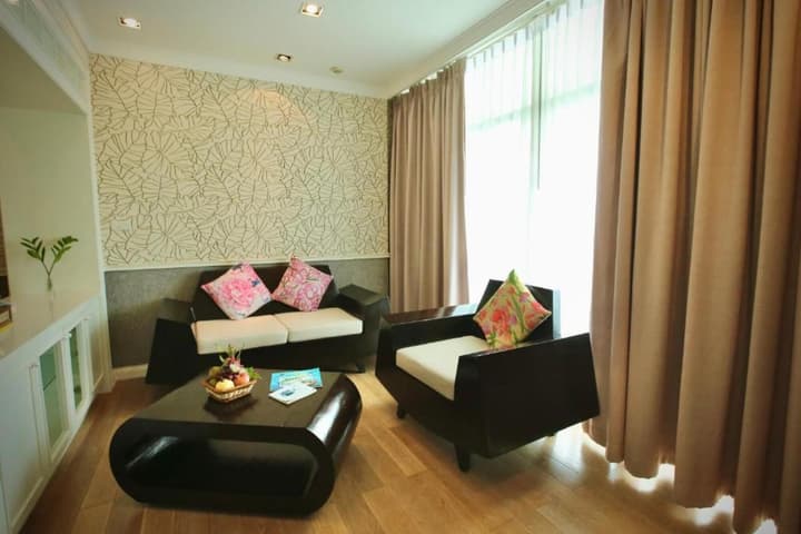 A-Te Chumphon Hotel