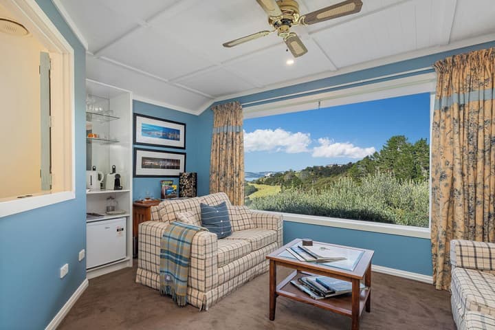 Bayview Valley Lodge