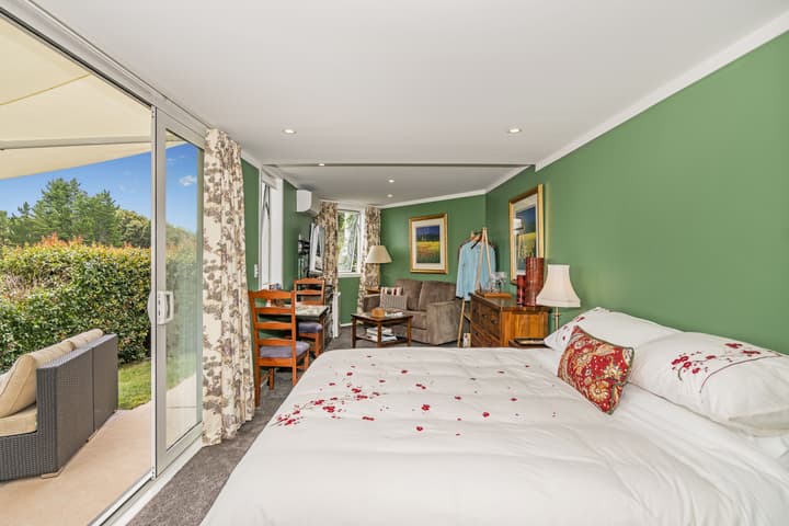 Bayview Valley Lodge