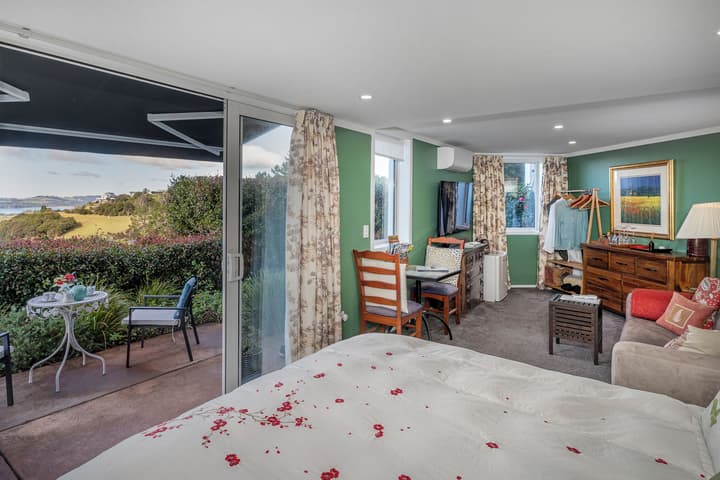 Bayview Valley Lodge