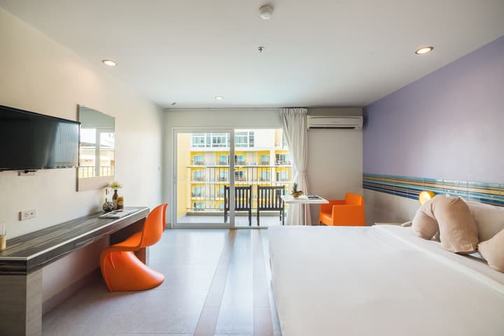 Grand Bella Hotel