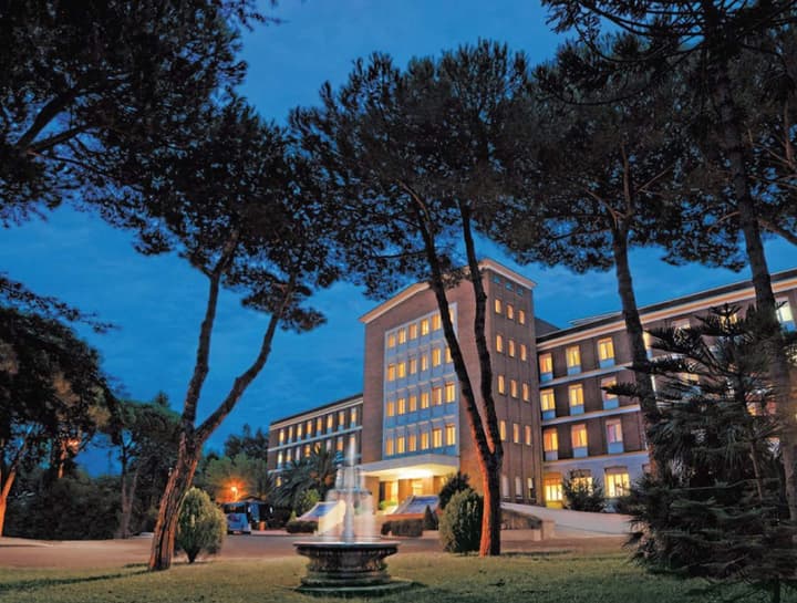 Ele Green Park Hotel Pamphili