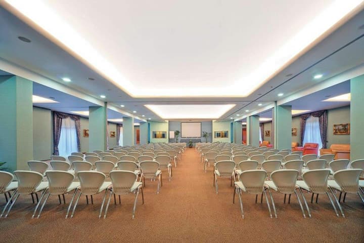 Ele Green Park Hotel Pamphili