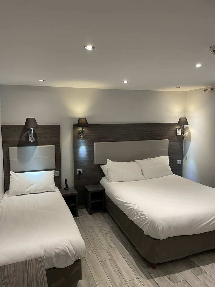 Mary's Hotel République