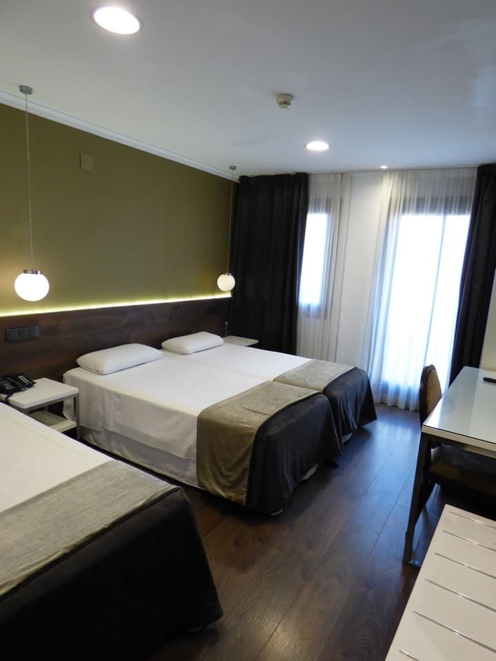 Hotel Moderno Barcelona