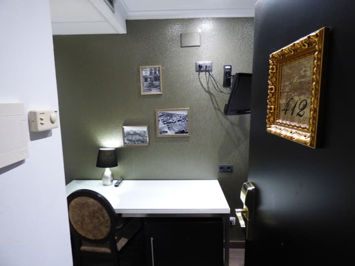 Hotel Moderno Barcelona