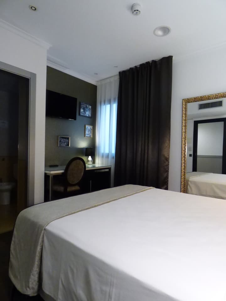 Hotel Moderno Barcelona