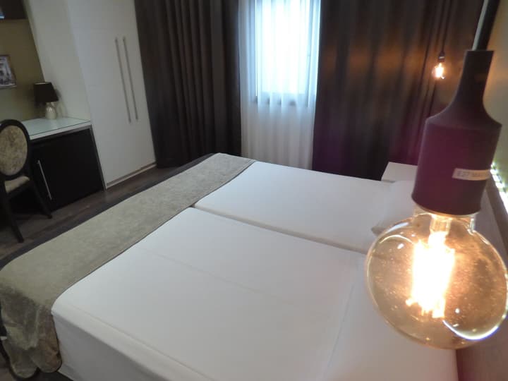 Hotel Moderno Barcelona