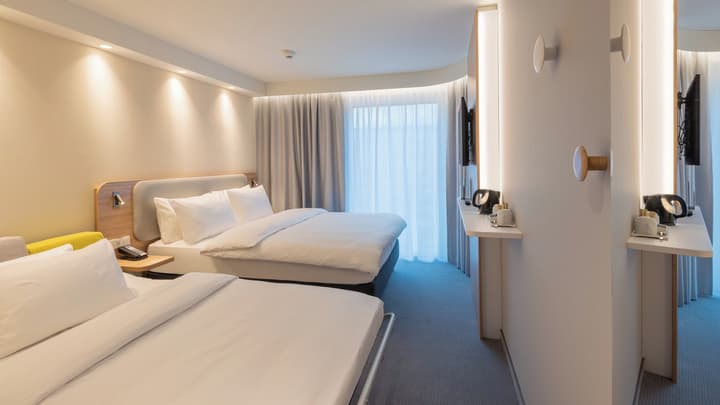 Holiday Inn Express and Suites Potsdam by IHG