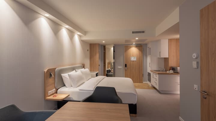Holiday Inn Express and Suites Potsdam by IHG