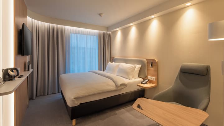 Holiday Inn Express and Suites Potsdam by IHG