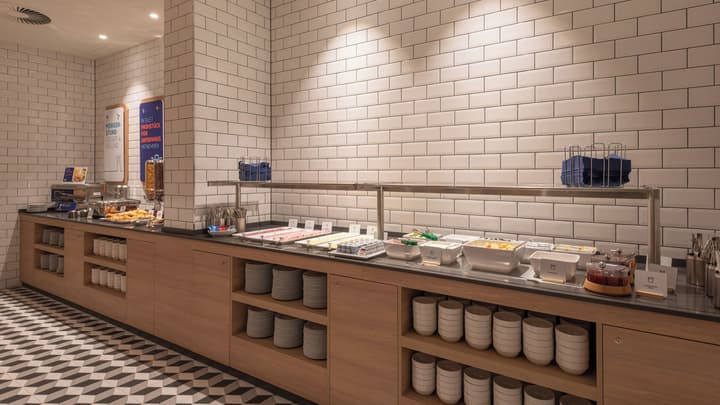 Holiday Inn Express and Suites Potsdam by IHG