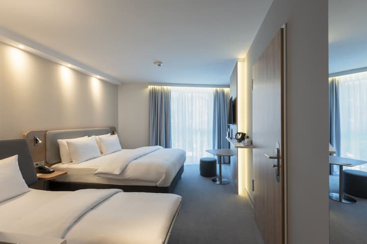 Holiday Inn Express and Suites Potsdam by IHG