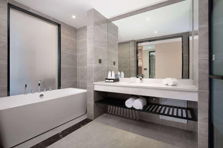 Ramada by Wyndham Guangyuan Zengjiashan Resort