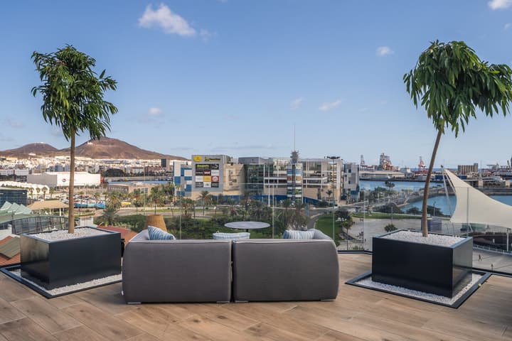 Hotel LIVVO Lumm
