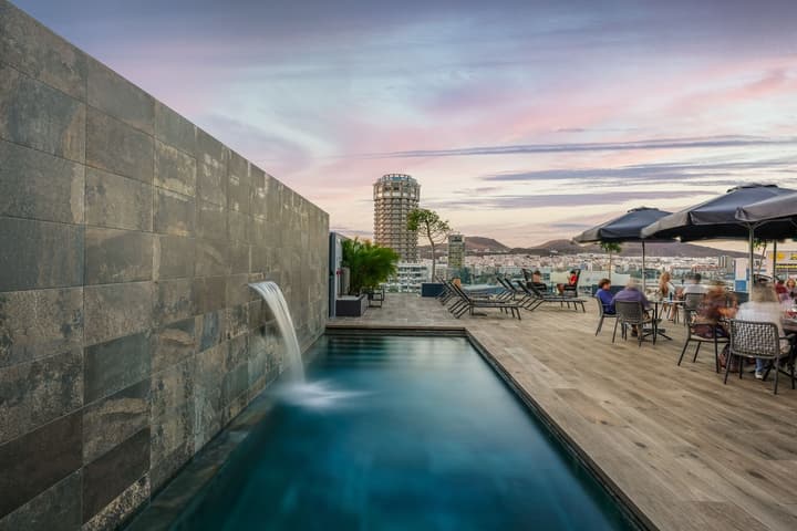 Hotel LIVVO Lumm