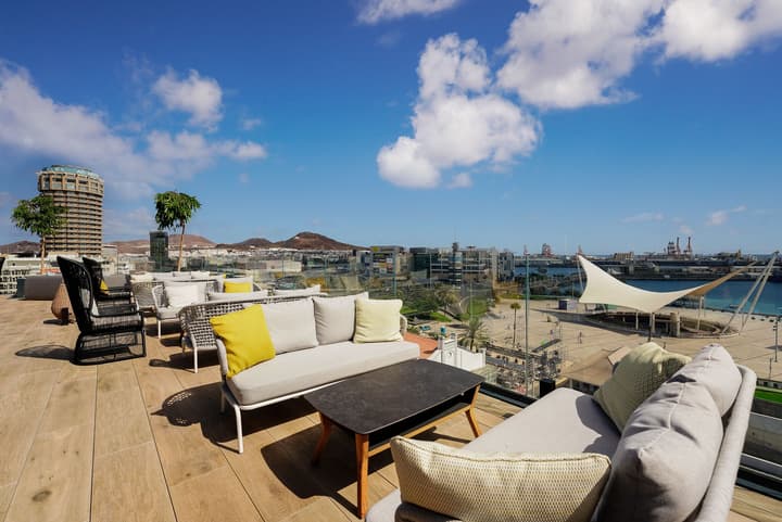 Hotel LIVVO Lumm