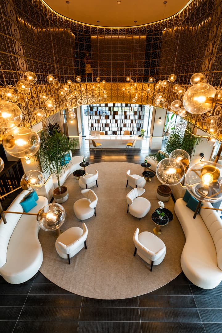 Hotel LIVVO Lumm