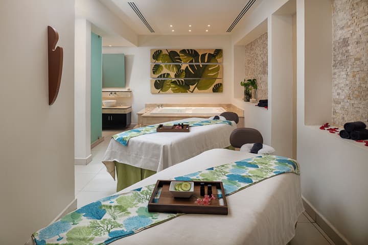 Ventus Ha at Marina El Cid Spa & Beach Resort - All Inclusive