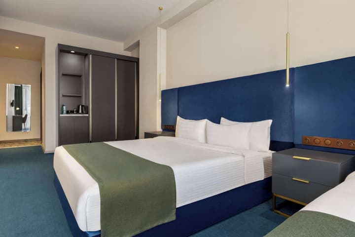 Ramada by Wyndham Tbilisi Old City