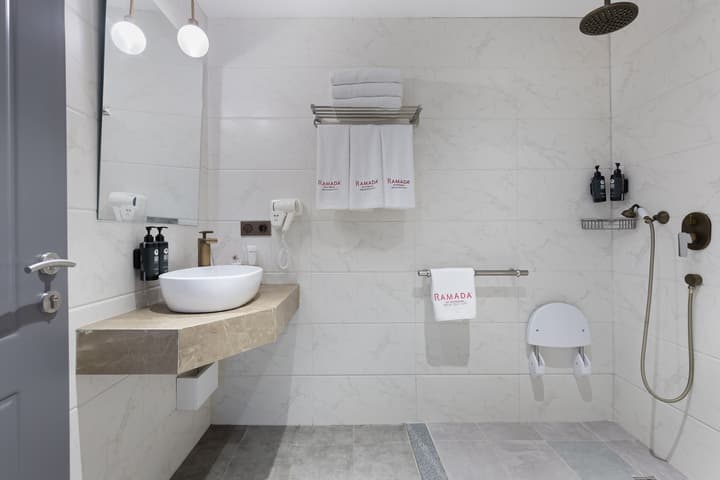 Ramada by Wyndham Tbilisi Old City
