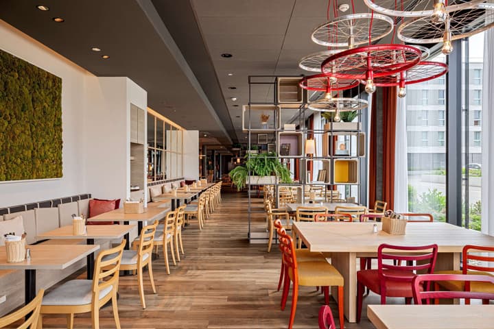 IntercityHotel Zurich Airport
