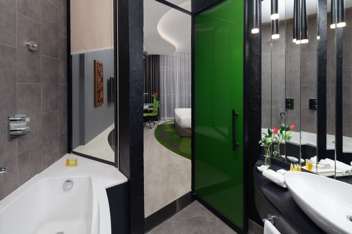 Al Khoory Sky Garden Hotel
