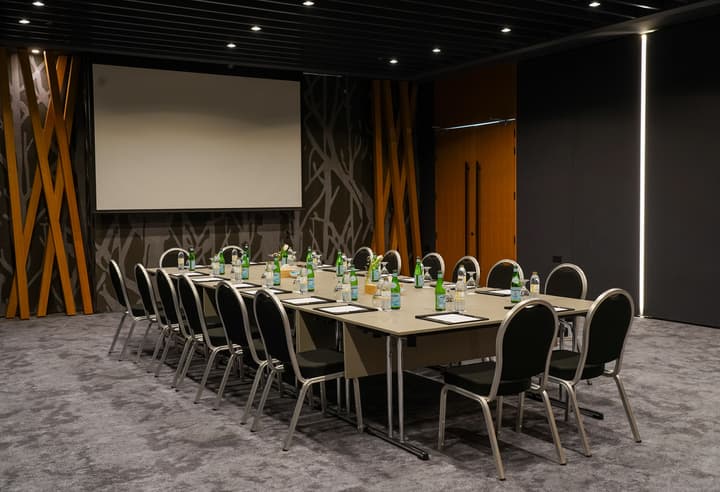 Al Khoory Sky Garden Hotel