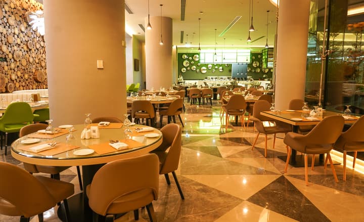 Al Khoory Sky Garden Hotel