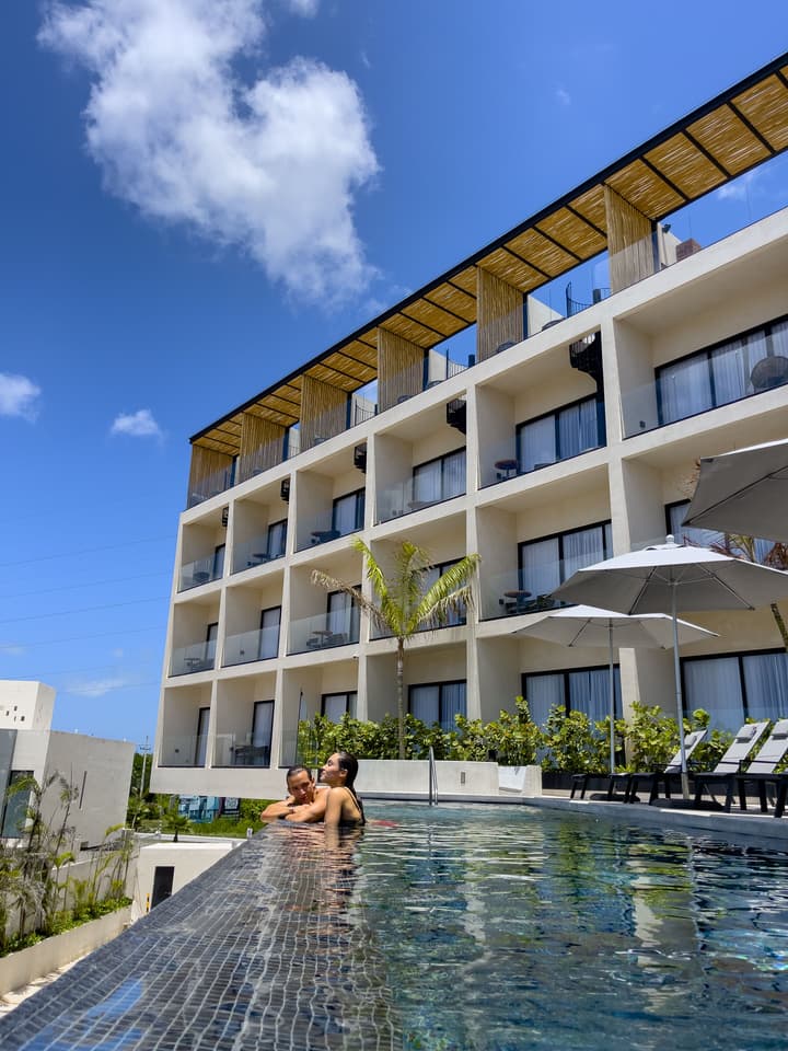Hive Cancun by G Hotels
