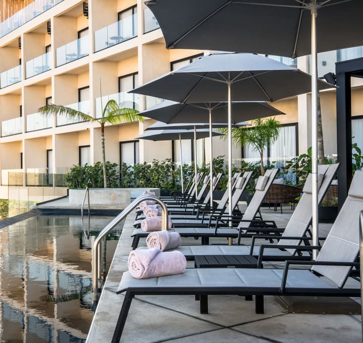Hive Cancun by G Hotels