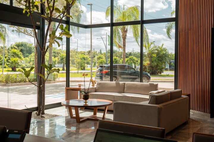 Hive Cancun by G Hotels