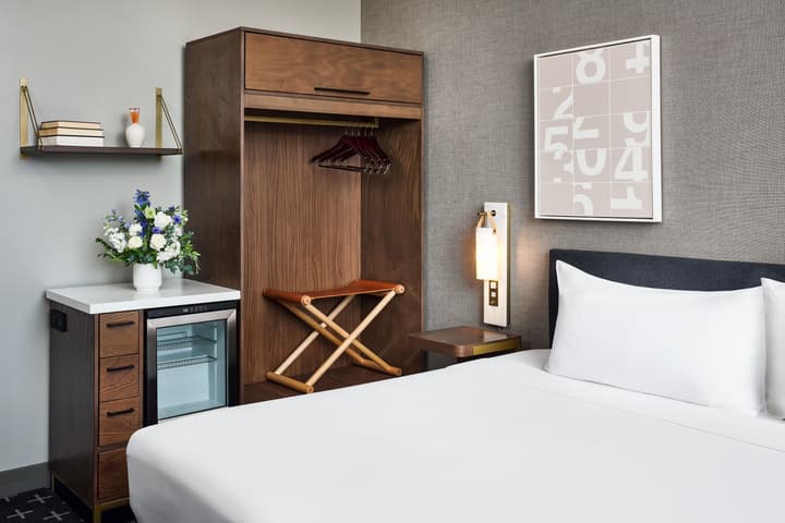 The Slate Denver, Tapestry Collection By Hilton