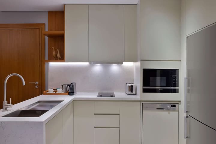 DoubleTree by Hilton Sharjah Waterfront Hotel & Residences