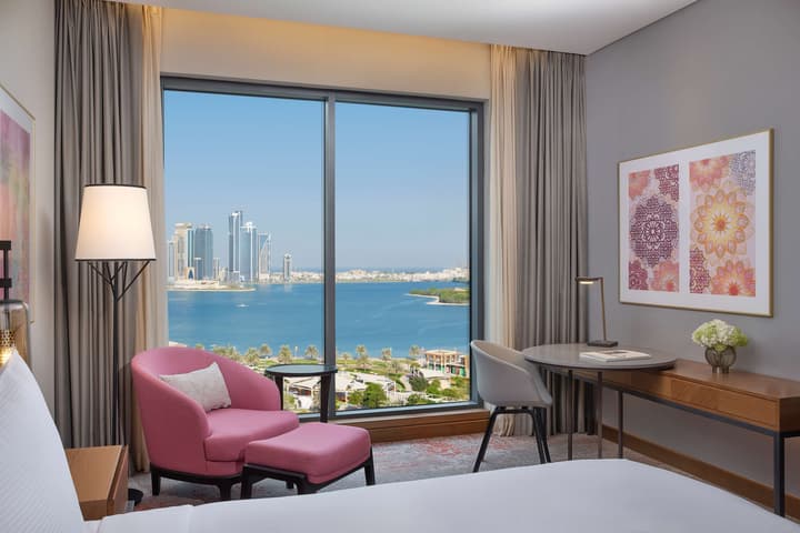 DoubleTree by Hilton Sharjah Waterfront Hotel & Residences