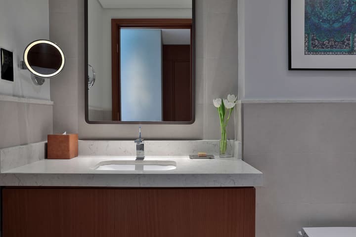 DoubleTree by Hilton Sharjah Waterfront Hotel & Residences