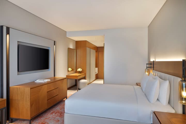 DoubleTree by Hilton Sharjah Waterfront Hotel & Residences