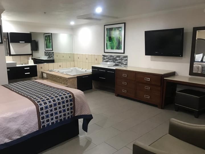 Economy Inn LAX